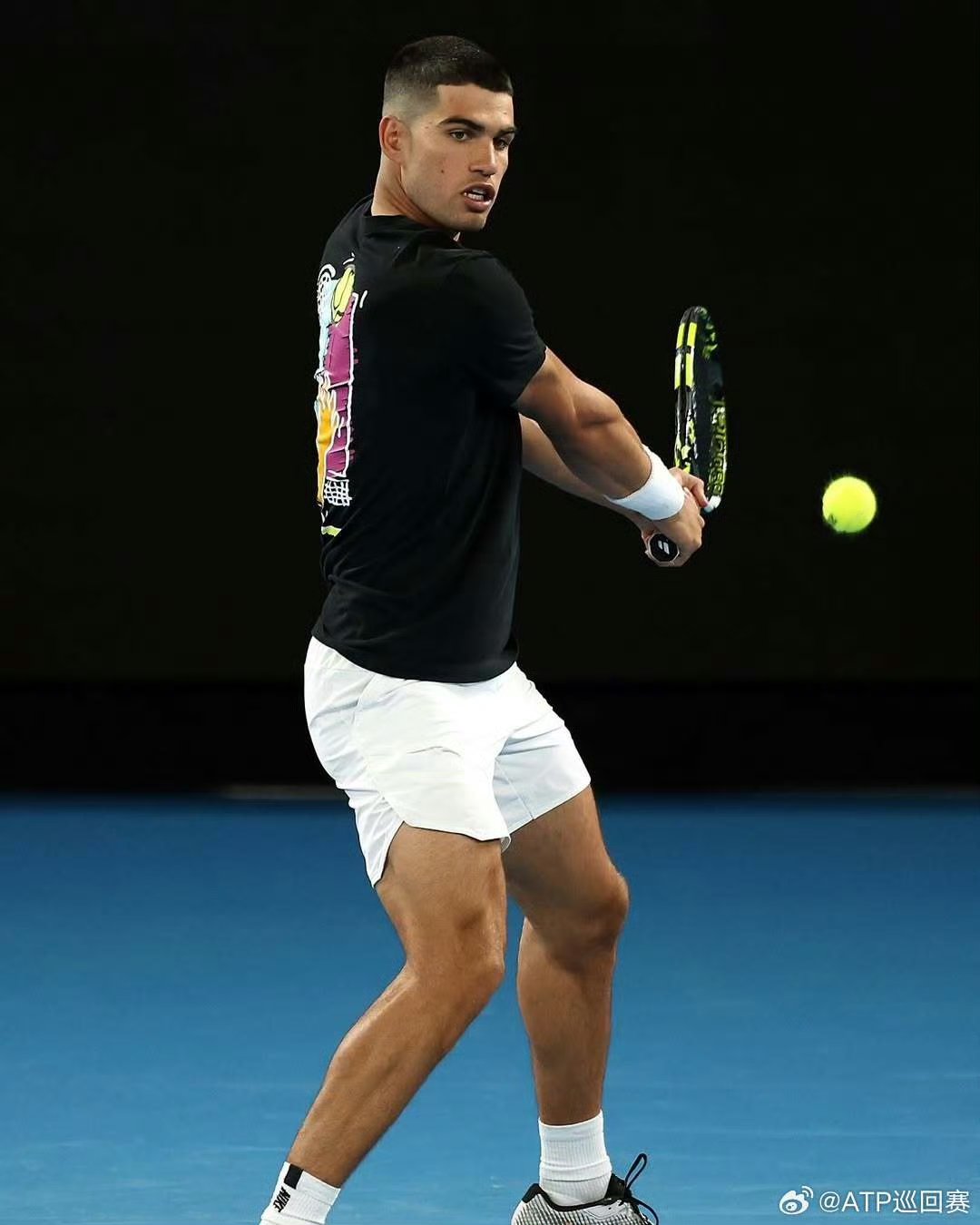 ATP总决赛横扫澳网，阿尔卡拉斯刷新纪录