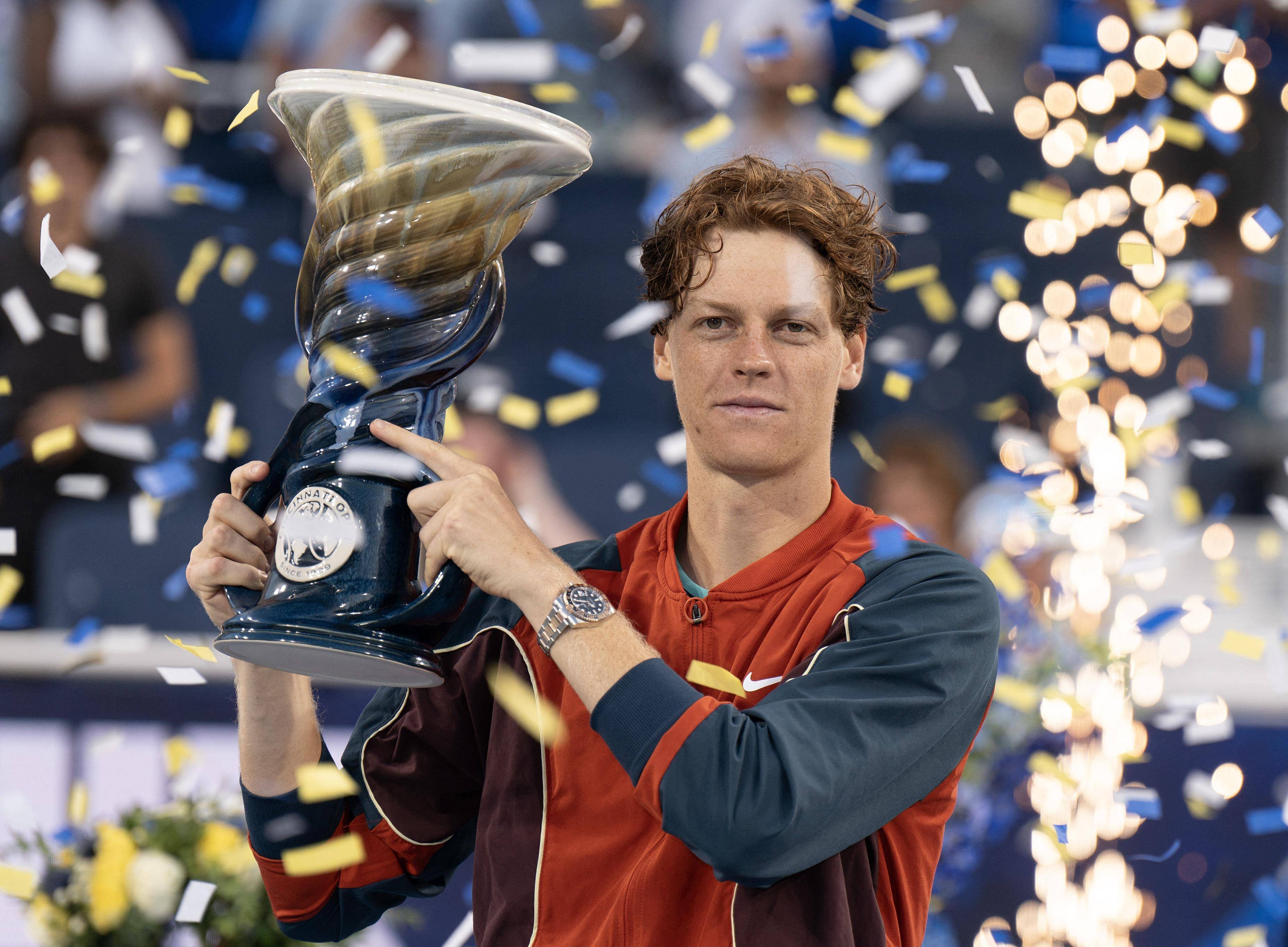 美网碾压戴维斯杯，辛纳扛起全队