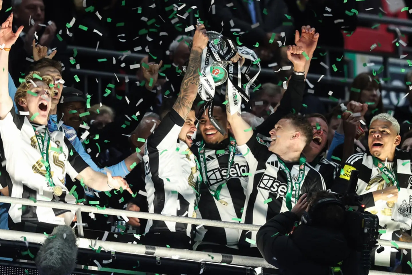 英格兰队翻盘奥地利队，波尔状态火热