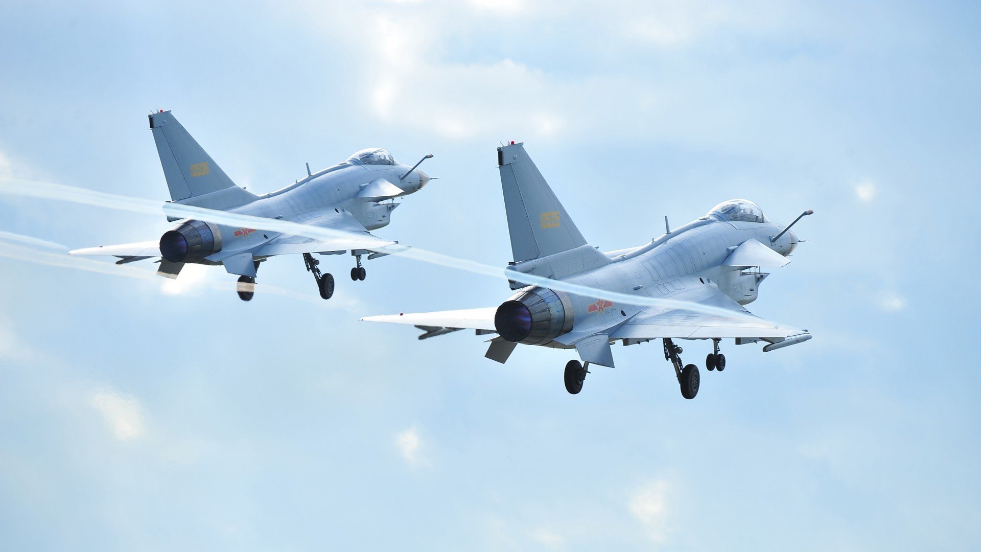 乔治单核掌控全局，一人导演黄蜂独行侠的胜败剧本